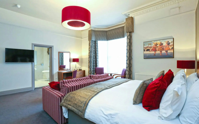 The Belmont Hotel