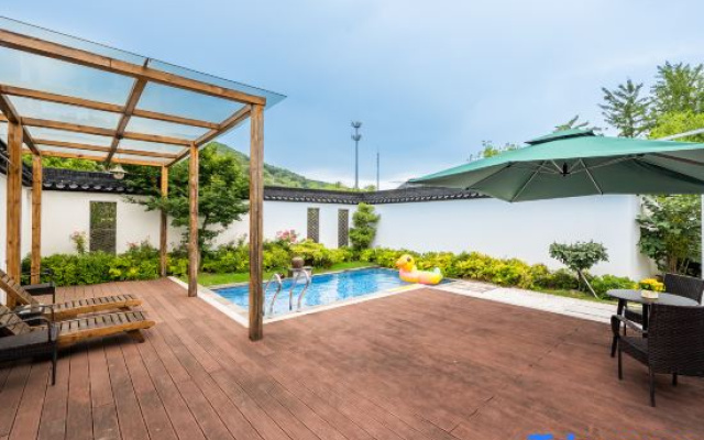 Suzhou Villa Homestay (Taihu Xishan)