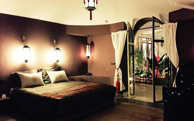 Riad 144