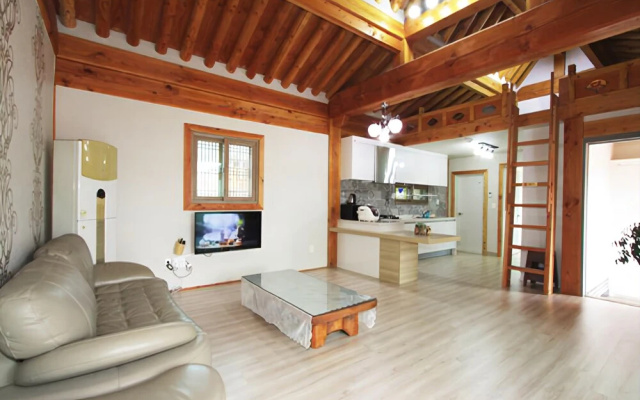 Gyeongju Namsan Korean House Pension