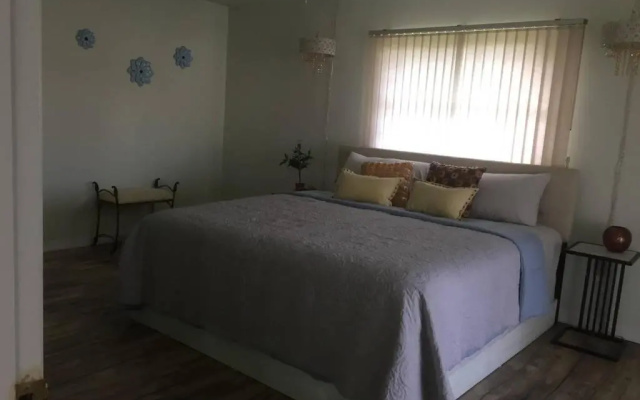 Manatee Palms Rentals