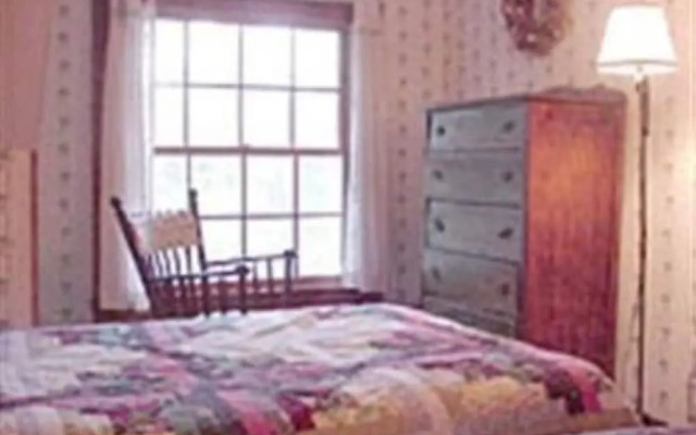 Arlington's West Mountain Inn