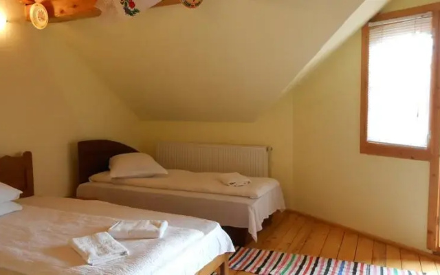 Pension Teleptean