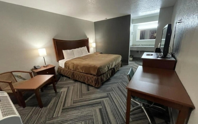 Motel 6 Ada, OK