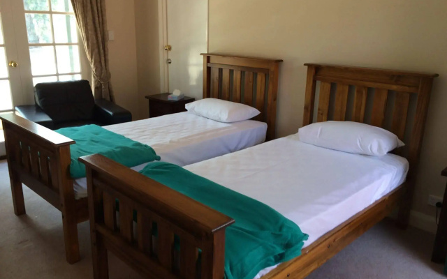 Avon Accommodation – York