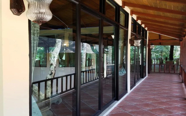Chivapuri Beach Resort