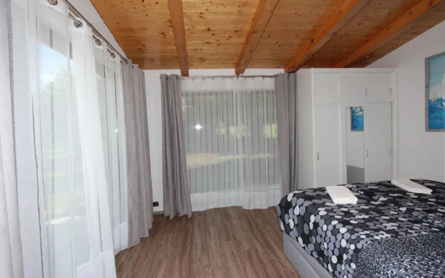 Holiday House Cuvi