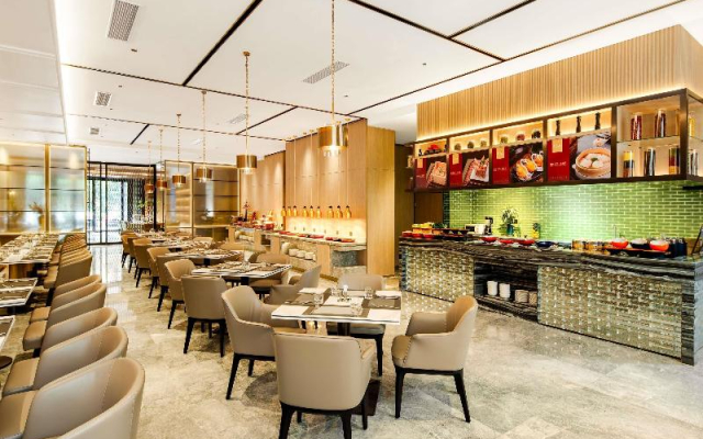 Novotel Shenzhen Bantian