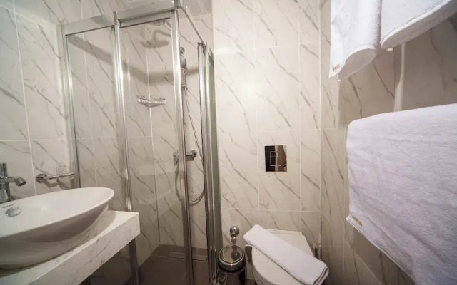 Istanbul Old City Beyazid Belmond Hotel