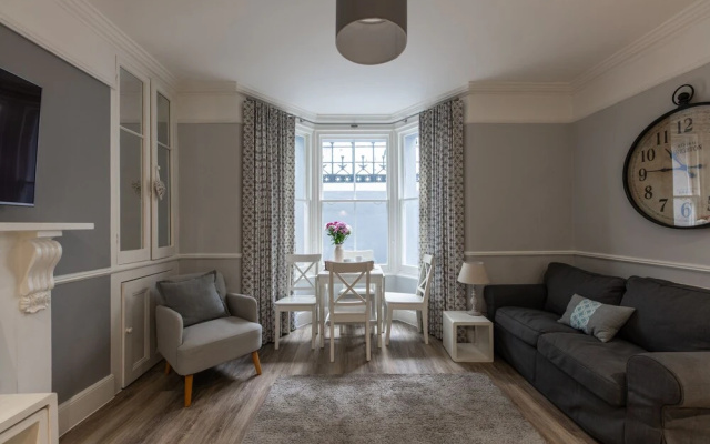 2 Sussex Place