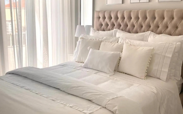 Ocean View Luxury Apartment