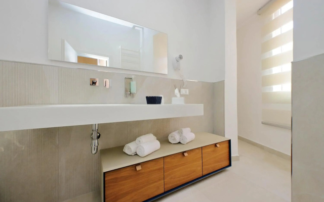 Trevi Rome Suite