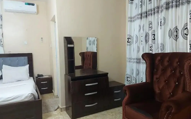 Homestead Apartment