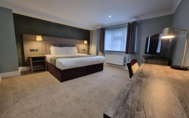 The Holt Hotel