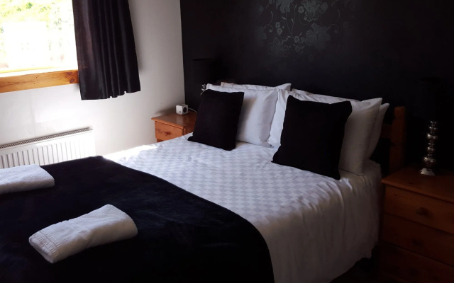 Carn Mhor Bed and Breakfast