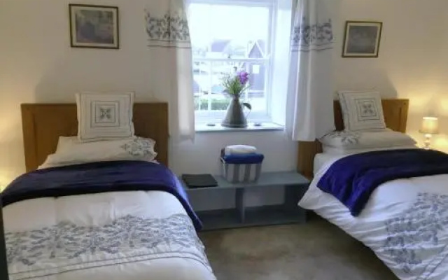 Lodbourne House B&B