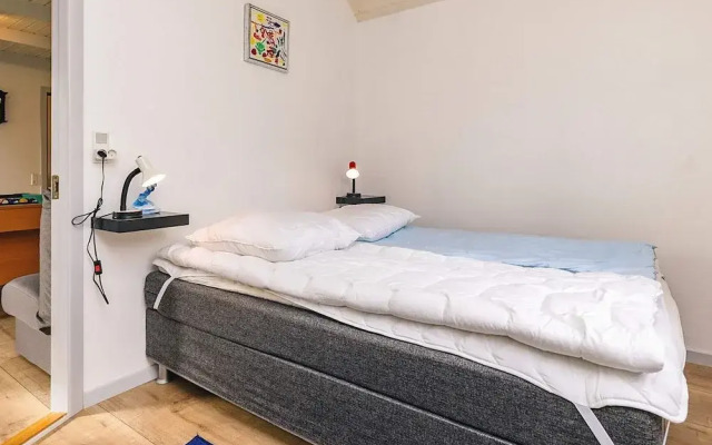 6 Person Holiday Home in Vestervig