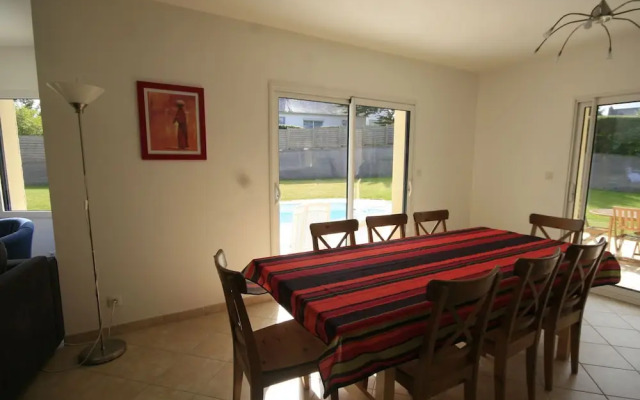 Modern Villa with private pool in Plestin-les-Greves France