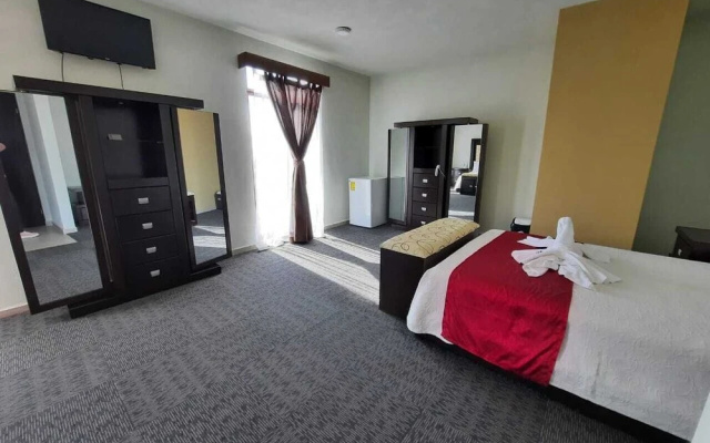 Hotel Sierra Norte Inn