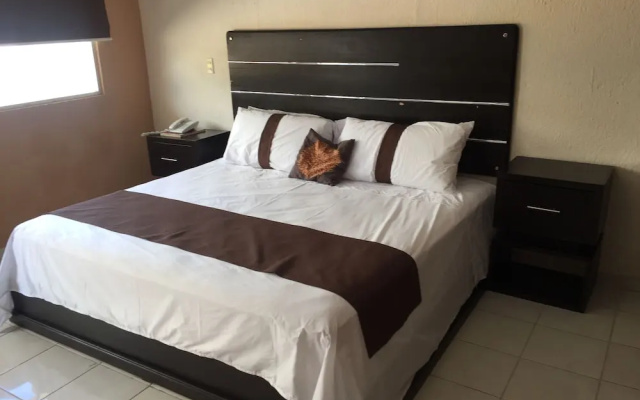 Hotel Jardin Real