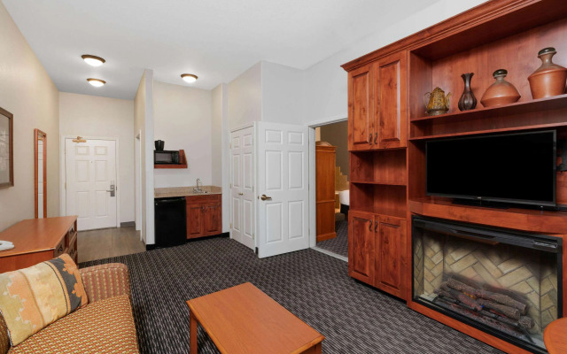 La Quinta Inn & Suites by Wyndham Rifle