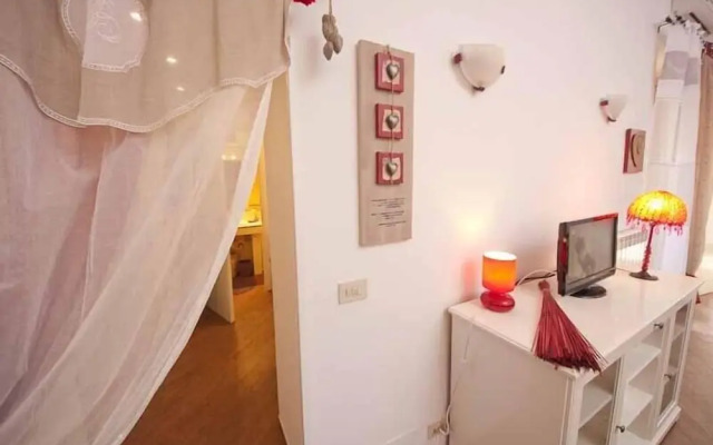 Comfortable Apartment Very Close to the Vatican Free Wifi No123