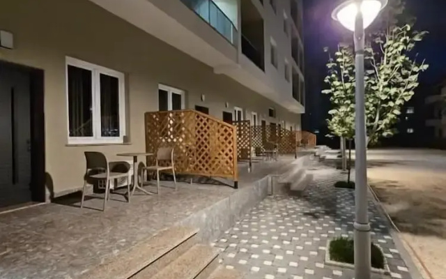 Luxury ApartHotel Golem