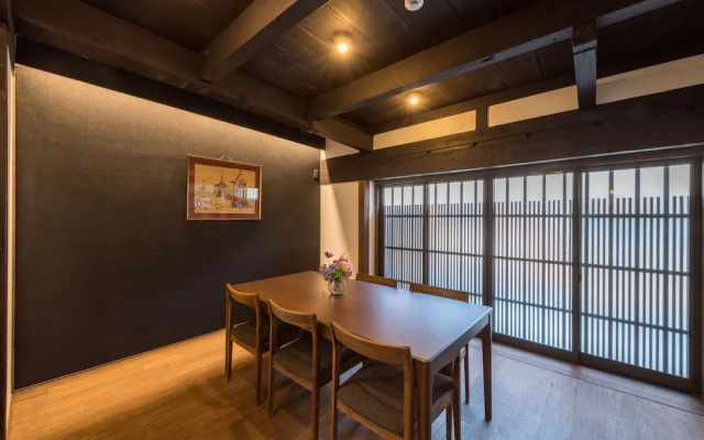 Guesthouse-Hana・Moonrain Villa
