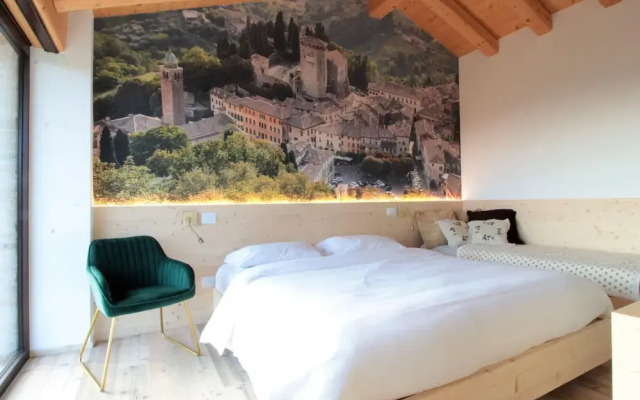Chalet in Veneto Near Dolomites Ski Slopes