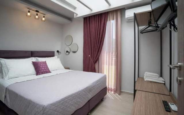 OLYMPUS Paradise 1