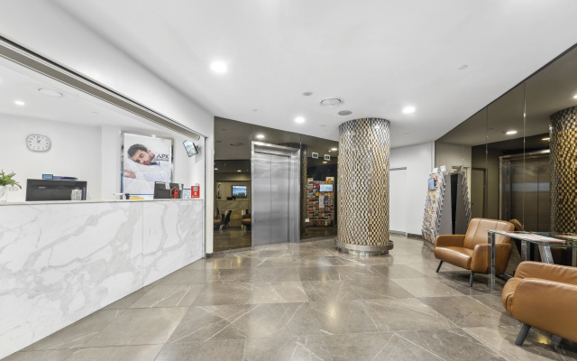 APX World Square