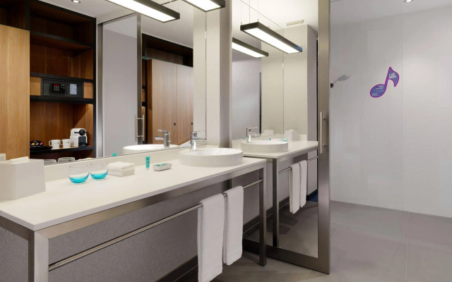 Aloft by Marriott Munich