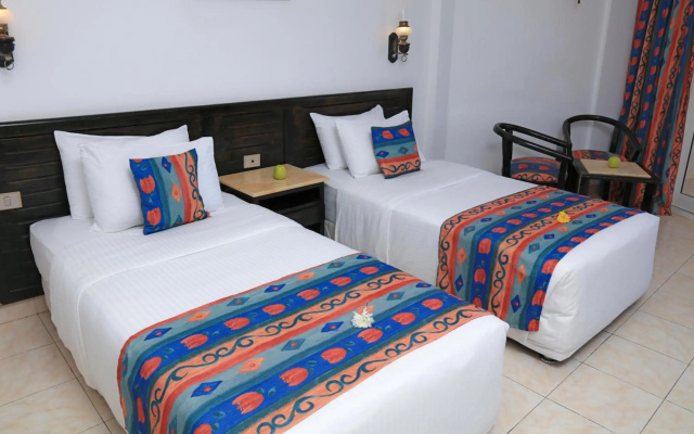 Курортный отель JAZ Palmariva Beach