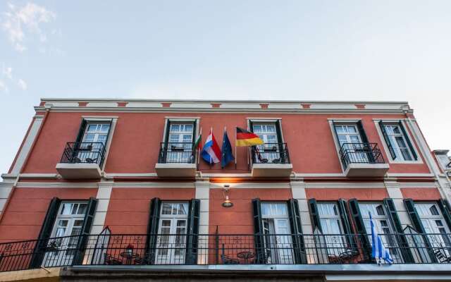 Отель Old Town Inn вид на фасад