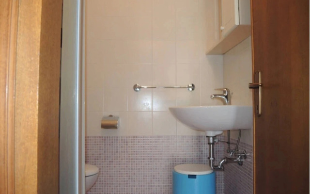 Spacious Flat Near Pluto Beach