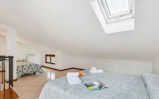 Juliette House: Shared Pool & Relax