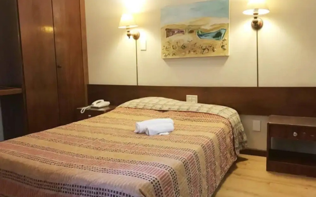 2S Hotel