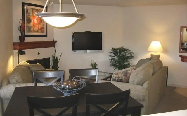 The Commons Hotel & Suites - Denver Tech Center