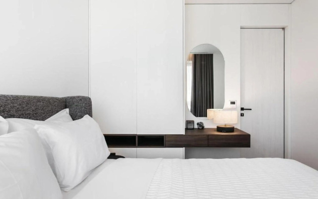 Luxury Sea View Penthouse Apartments by The Olon