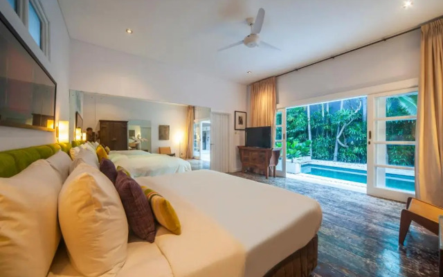 Bathhouse Executive Residence