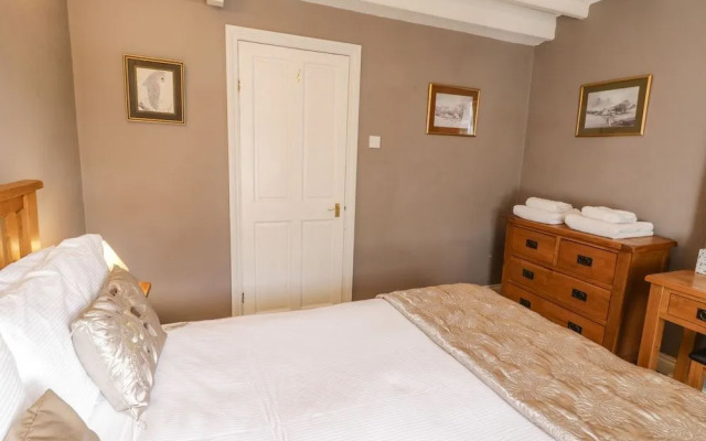 Bannister Cottage
