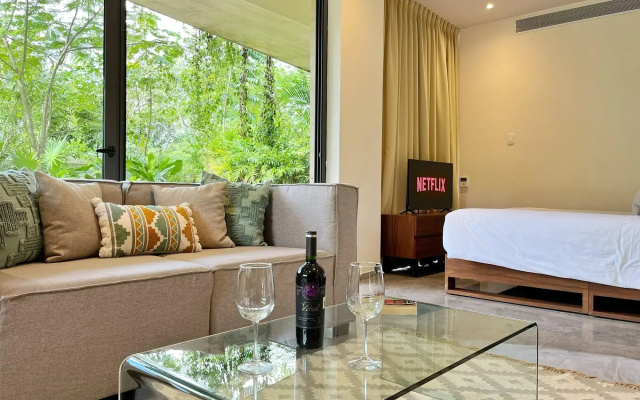 Mistiq Tulum