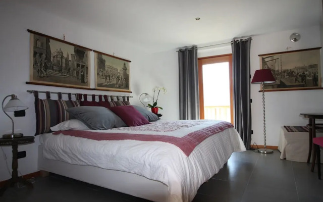 Maison Perriere