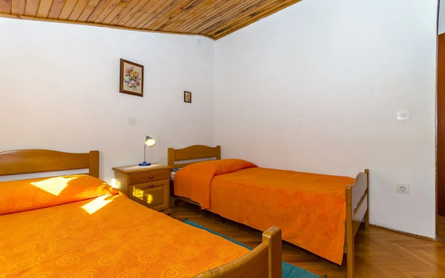 Apartments Josip