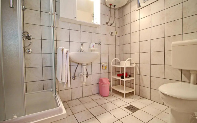 Apartments Neven