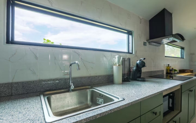 Wink Garden 3 Bedrooms Bangtao Beach