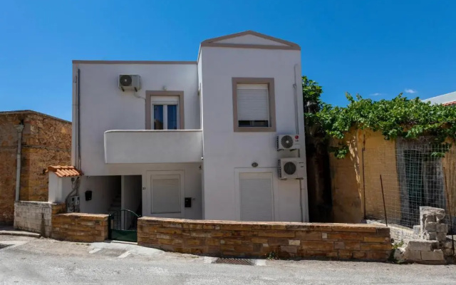 Mrs, Aphrodite's Studio