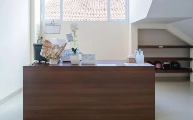 OYO 91327 Residence 38