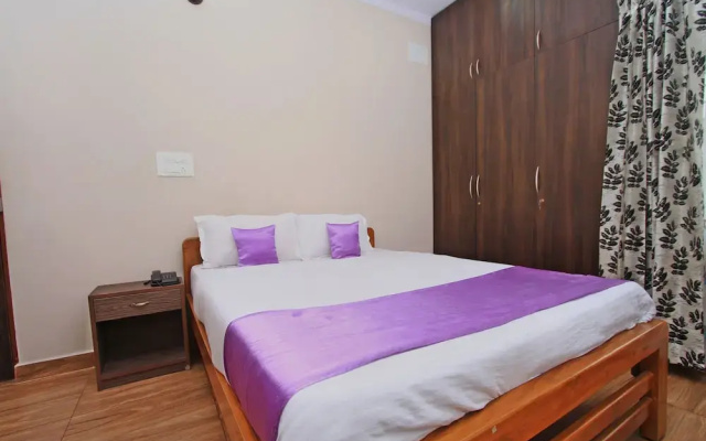 OYO 10451 Resside Apartment