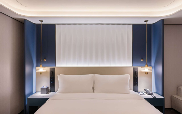 Novotel Shanghai Xuhui Riverside
